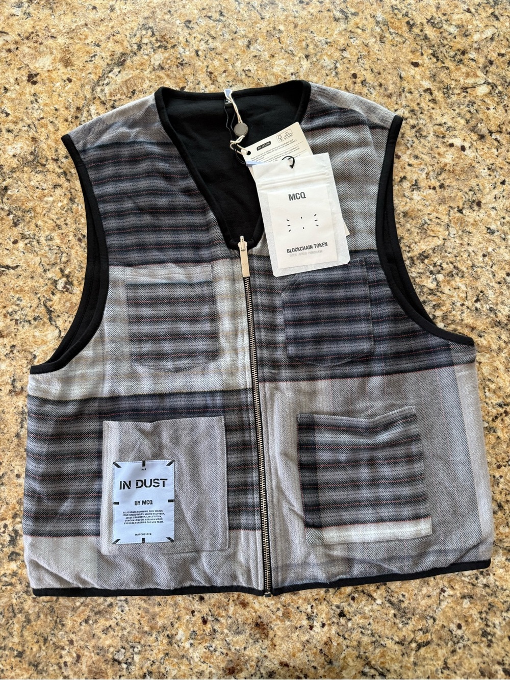 NWT Men’s MCQ by Alexander McQueen Reversible Checked Cotton-Flannel Vest MEDIUM